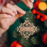 CÓMO DECORAR TU ÁRBOL DE NAVIDAD PARA ATRAER LA PROSPERIDAD, EL AMOR Y LA SALUD